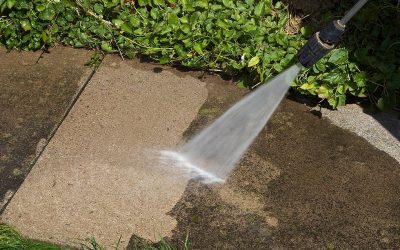 What Kind of Pressure Washing Equipment Do the Pros Use?